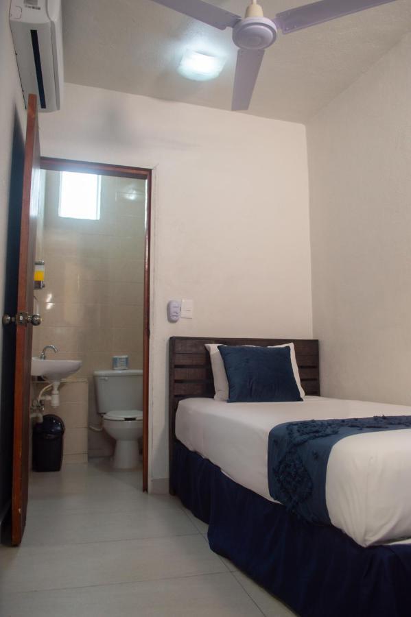 קולימה Hotel Juarez 70 חדר תמונה