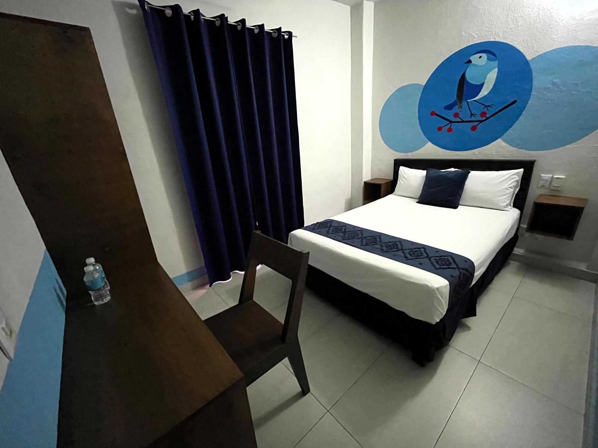 קולימה Hotel Juarez 70 מראה חיצוני תמונה