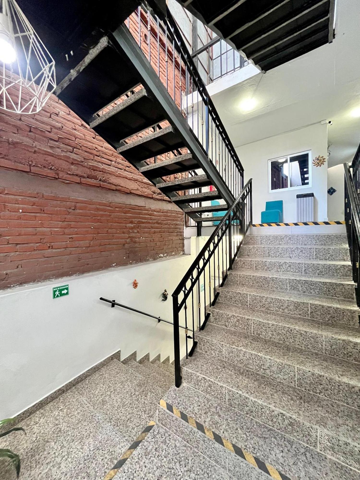 קולימה Hotel Juarez 70 מראה חיצוני תמונה